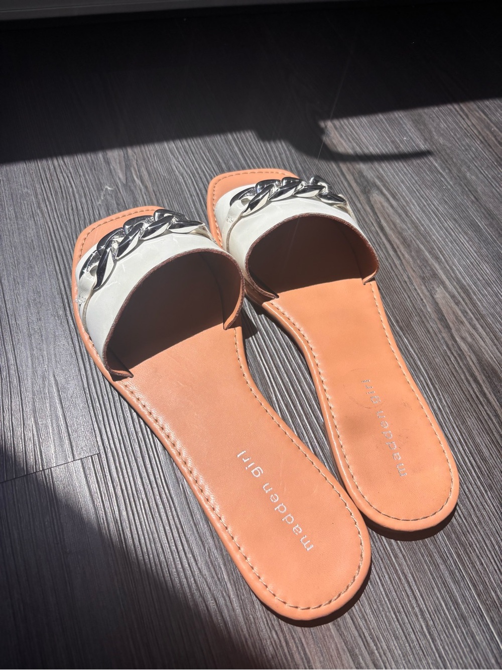 Madden Girl Cream Strap Tan Footbed Slide Sandals with Silver Chain